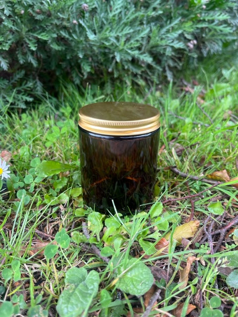 250ml Amber Glass jars with gold lid