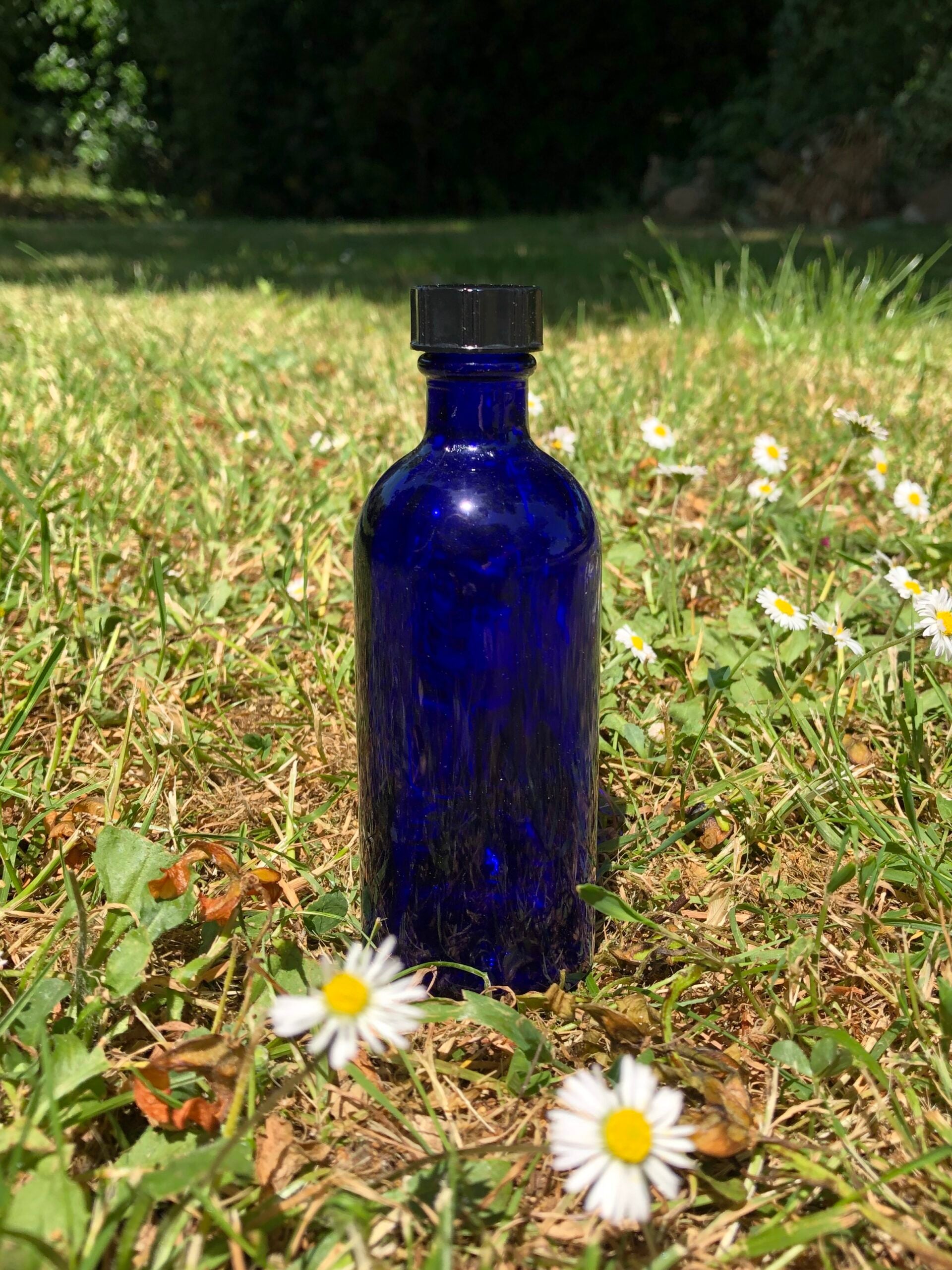 Blue Helmsley Bottles (100ml) with black cap