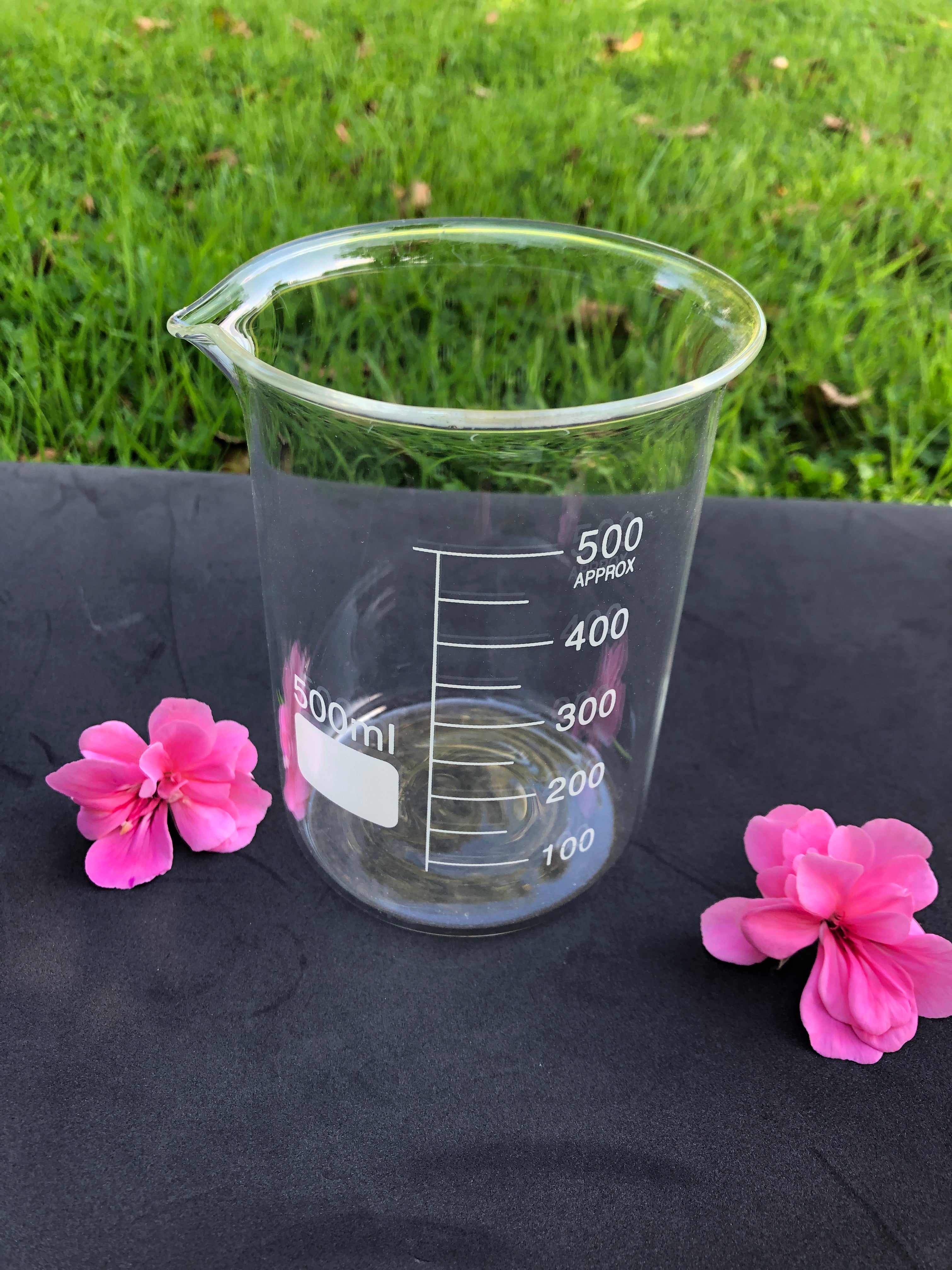 Glass Measuring Beakers